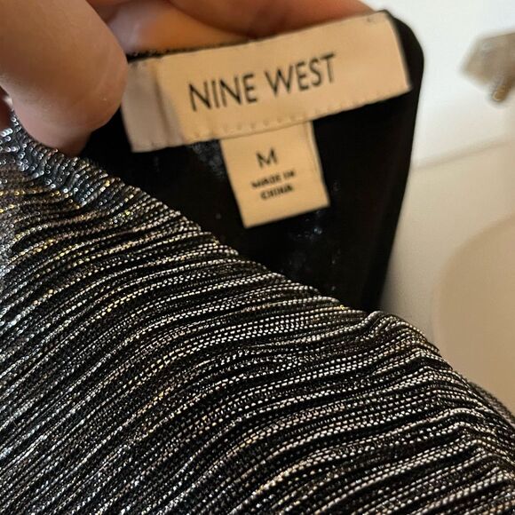 Nine West Metallic-Threaded Blouson-Sleeve Top Size Medium - Picture 4 of 11